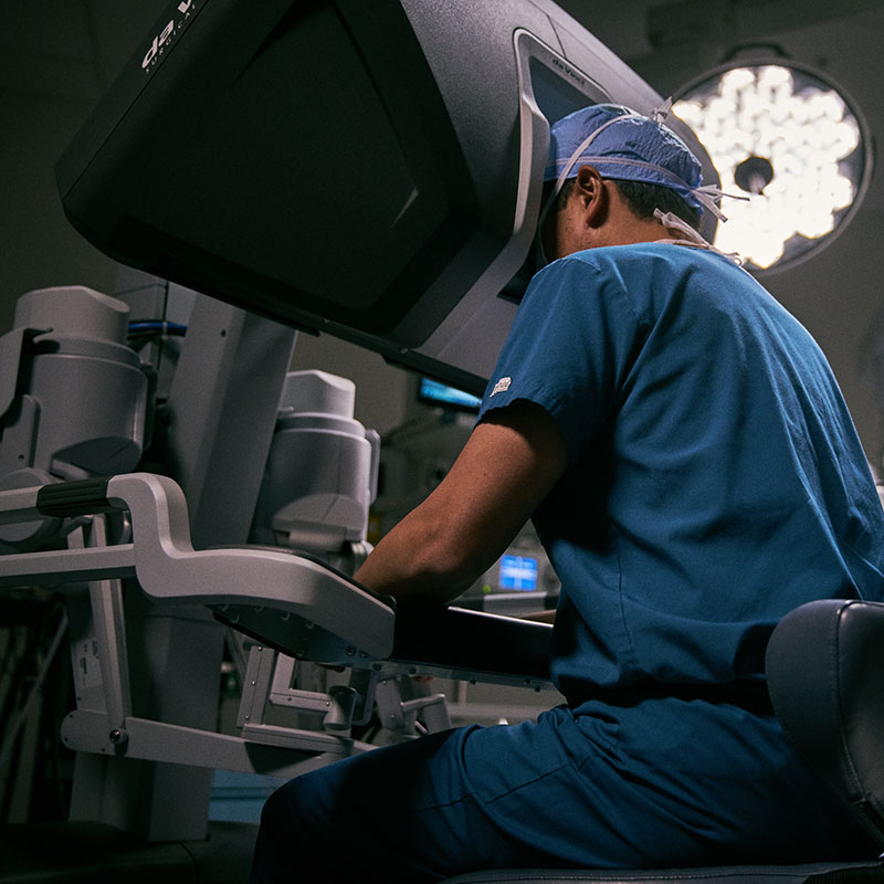 DaVinci Surgeon Controls